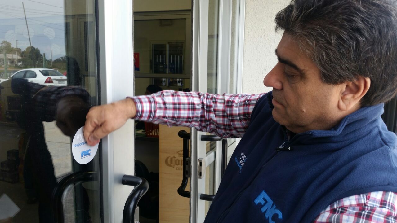 José Zubillaga en medio de la campaña Yo Elijo Tomar Responsablemente